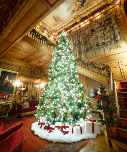Decorated Historic Sites this Holiday Season in Dutchess
